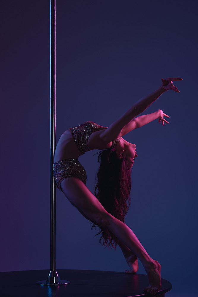 POLE DANCE - AZTHIBA Beauty
